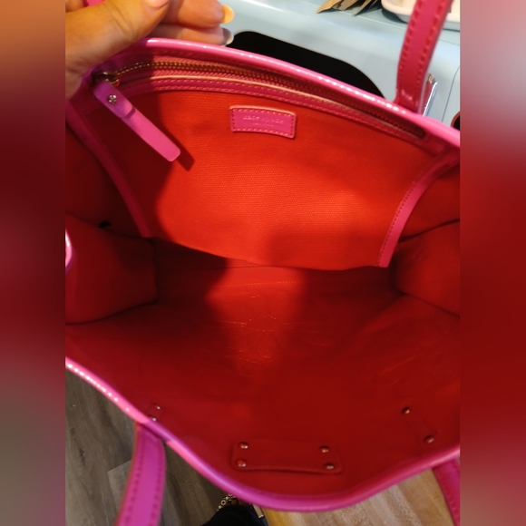 Kate Spade Canvas Patent Floral Tote Red Pink RARE EUC - Picture 6 of 16